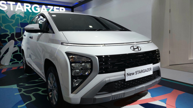 Hyundai luncurkan varian terbaru stargazer
