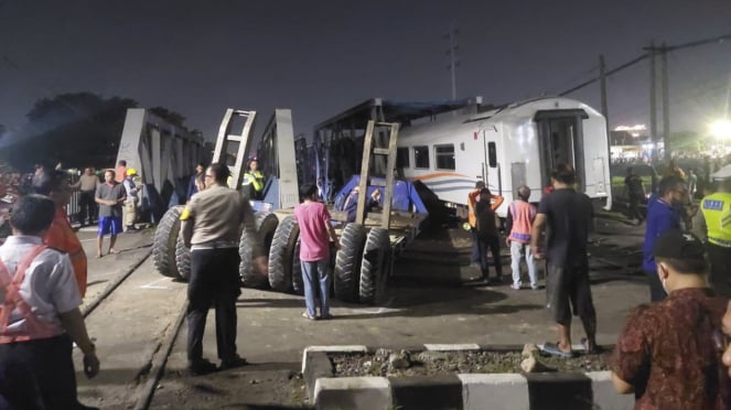 Dugaan Pemicu Tabrakan Ngeri KA Brantas Vs Truk Di Madukoro Semarang