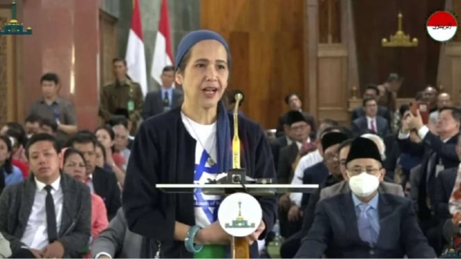 Aktivis Yahudi Monique Rijkers di Ponpes Al Zaytun