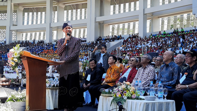 Ganjar Pranowo di acara HLUSN 2023 di Stadion Manahan, Solo