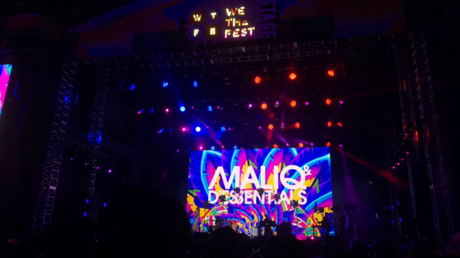 Maliq & DEssentials di We The Fest.