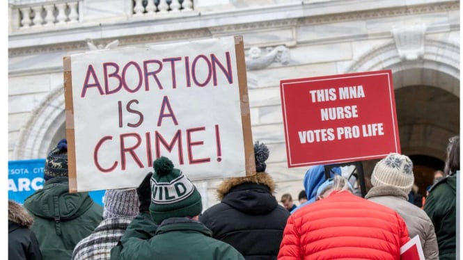 Ilustrasi demo aborsi