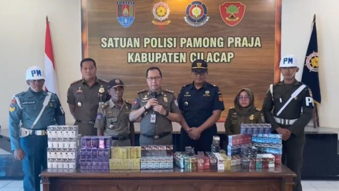 Bea Cukai gelar operasi pasar rokok ilegal