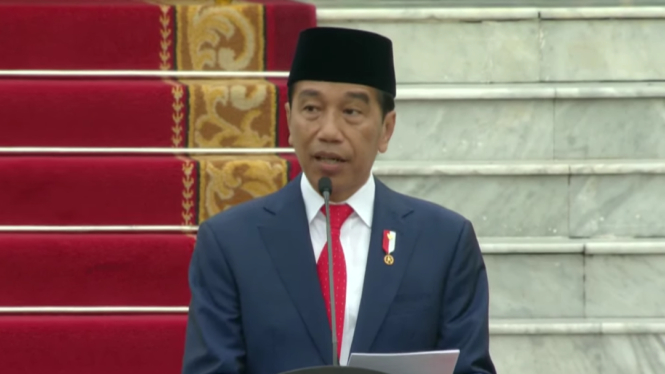 Presiden Jokowi saat pelantikan Perwira TNI-Polri tahun 2023 di Istana Merdeka