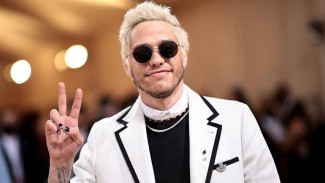 Pete Davidson Dijatuhi Hukuman 50 Jam Pelayanan Masyarakat, Usai Didakwa Kasus Kecelakaan Mobil