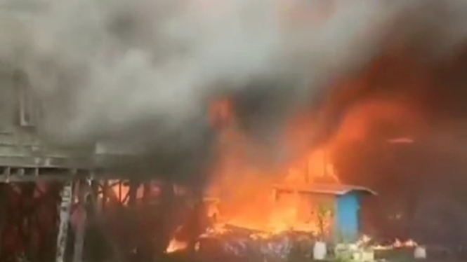 30 rumah warga di Kota Jambi hangus terbakar 