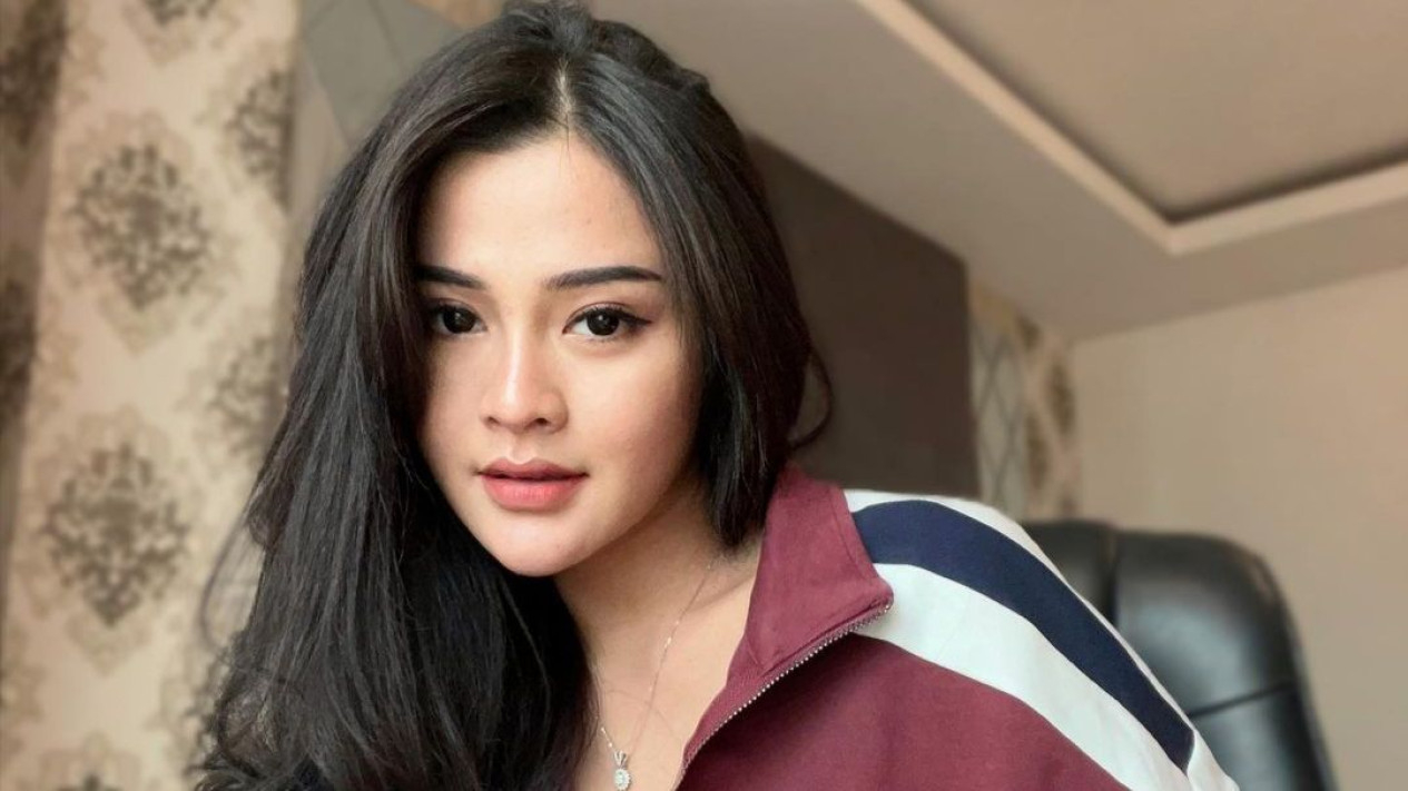 Bokep pejabat dengan artis simpanan