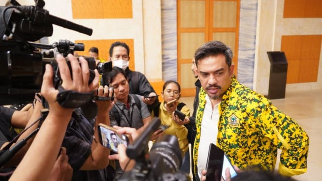 Ketua Golkar DPD I Kalimantan Barat Maman Abdurrahman