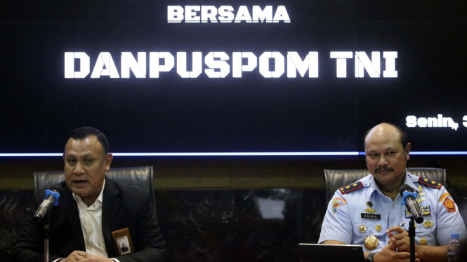 Konfrensi Pers Ketua KPK dengan Danpuspom TNI
