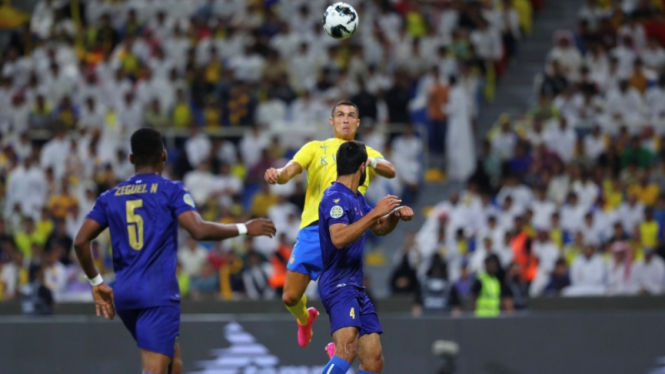 Cristiano Ronaldo saat Al Nassr melawan Monastir