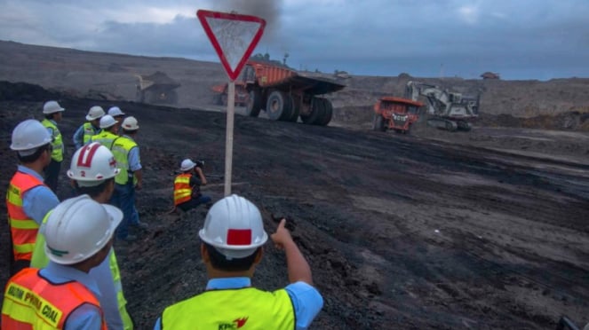 As instruções de segurança tornaram-se uma cultura de trabalho na KPC e na Arutmin (uma subsidiária da Bumi Resources).