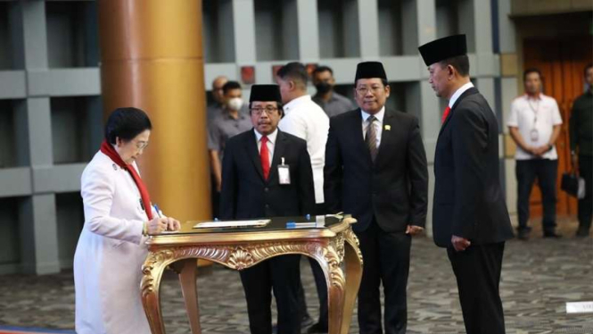 Megawati lantik Laksdya Amarulla Octavian jadi Wakil Kepala BRIN
