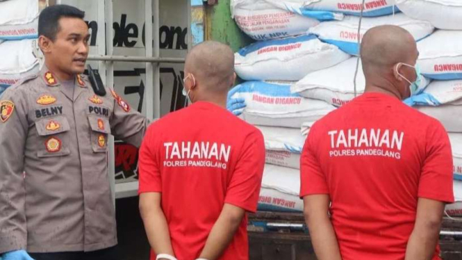 Pelaku Penyelundupan Pupuk Subsidi di Pandeglang Banten
