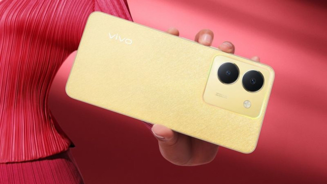 Vivo Y36 Gold.