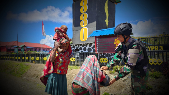 VIVA Militer: Pasukan Yonif Para Raider 330/Tri Dharma Kostrad di Pos Koper.