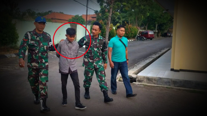 VIVA Militer: Prajurit TNI menangkap Mang Ilik