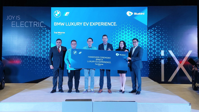 BMW kolaborasi dengan Bluebird Group