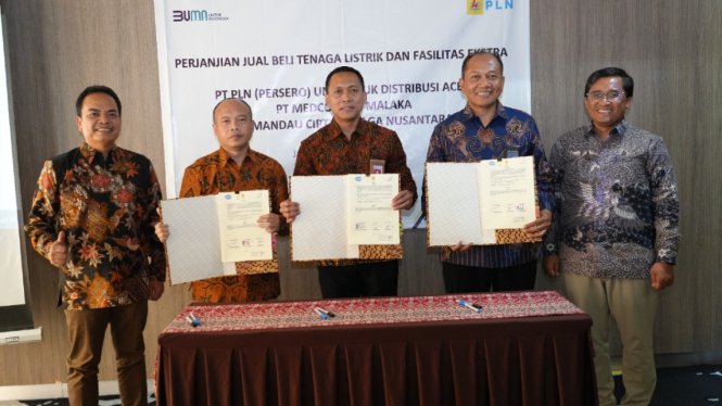 Medco dan PLN teken perjanjian jual beli listrik tenaga listrik (PJBTL) di Aceh.