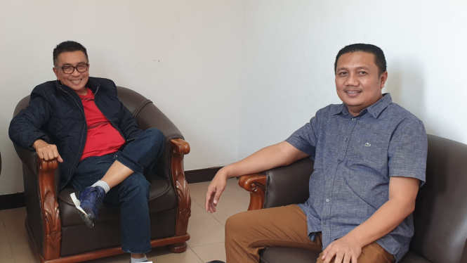 Kang Didin dan Helmy Yahya