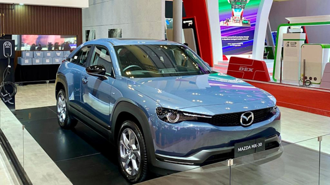 VIVA Otomotif: Mazda MX-30 di pameran GIIAS 2023