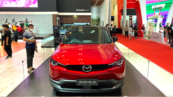 VIVA Otomotif: Mazda MX-30 di pameran GIIAS 2023