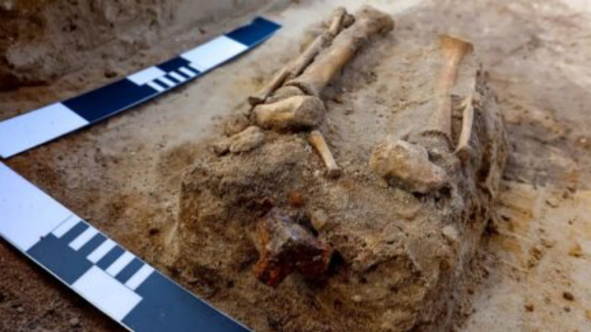 Arkeolog temukan kuburan anak vampir.