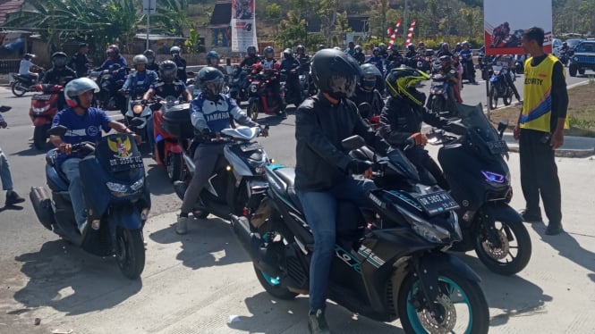 Pendukung Yamaha Racing Indonesia pada ARRC 2023 Mandalika