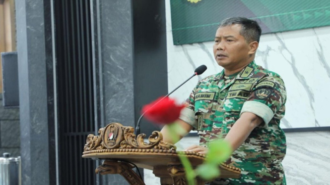 Kepala Dinas Penerangan TNI AD (Kadispenad) Brigjen Hamim Tohari