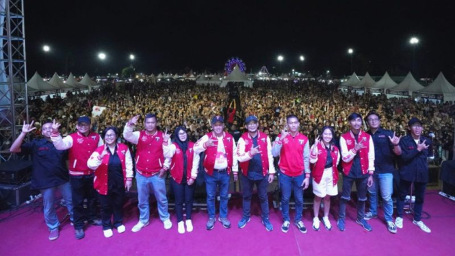 Relawan Saga membuat Pesta Rakyat di Bogor.