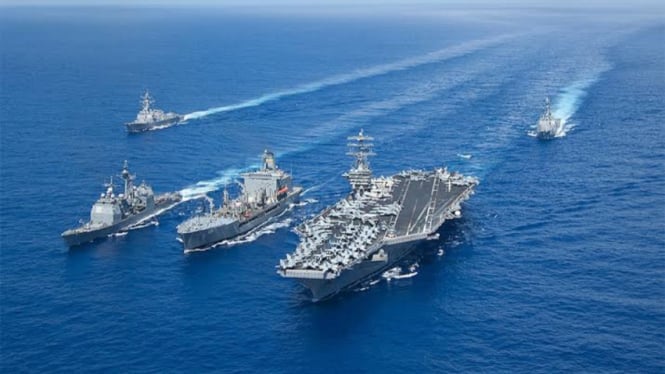 VIVA Militer: Kapal induk USS Nimitz (CVN-68) Angkatan Laut Amerika Serikat