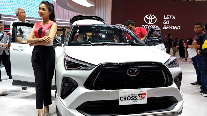 VIVA Otomotif: Toyota Yaris Cross di GIIAS 2023