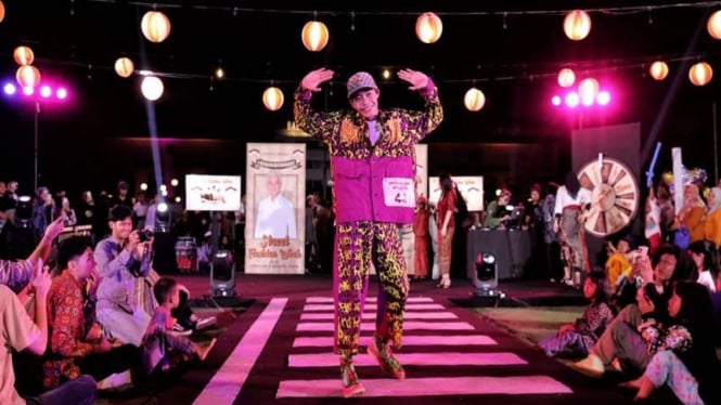 Street Fashion Week dalam rangka merayakan HUT ke-78 RI
