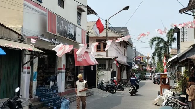 Warga Bekasi dihebohkan dengan temuan benda mirip bom