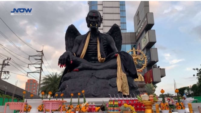 Patung Mengerikan di Bangkok