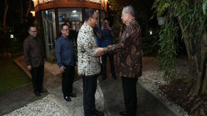 Bacapres Anies Baswedan bertemu Susilo Bambang Yudhoyono di Cikeas