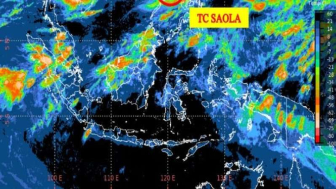 Gambar satelit Siklon Saola.