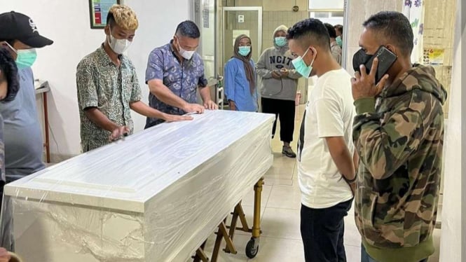 VIVA Militer: Peti jenazah pemuda asal Aceh Imam Masykur