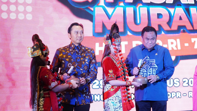 Edhie Baskoro Yudhoyono dan Rachmad Gobel di acara Bazar UMKM & Pasar Murah 