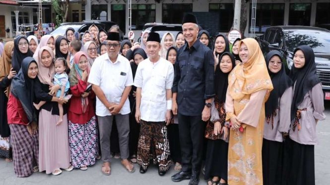 Ganjar Pranowo mengunjungi Ponpes Al Munawwir, Krapyak Kulon, Bantul
