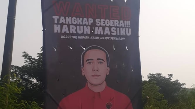 Baliho bertuliskan 'Wanted Tangkap segera Harun Masiku' Beredar di Jawa Barat