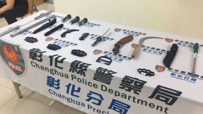 Polisi Taiwan mengamankan belasan senjata dalam bentrokan perguruan silat WNI