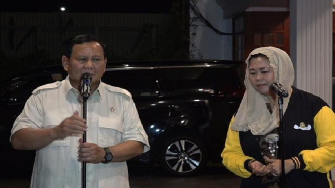 Prabowo Subianto dan Yenny Wahid jumpa pers di Kertanegara