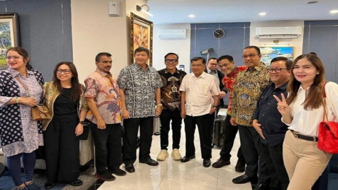 Bakal capres Anies Baswedan bertemu Budiman Sudjatmiko, Hashim dan JK