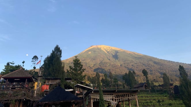 Turismo de naturaleza en el parque Posong, Temanggung, Java Central