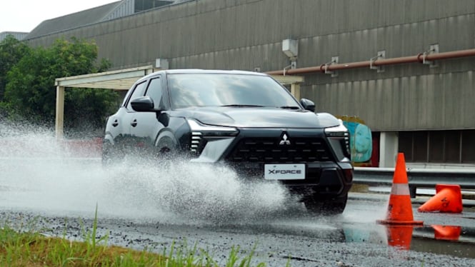 VIVA Otomotif: Mitsubishi Xforce