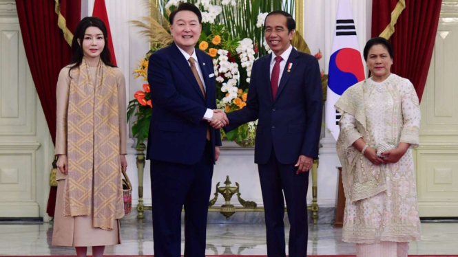 Presiden Joko Widodo dan Presiden Korea Selatan, Yoon Suk Yeol