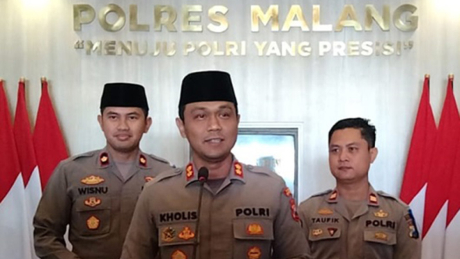  Kapolres Malang, AKBP Putu Kholis Aryan