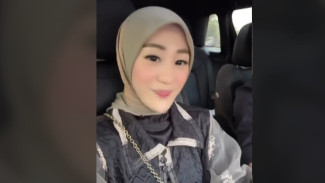 Jadi Istri Ikram Rosadi, Larissa Chou Tak Lagi Kenakan Hijab Syar'i?