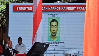 Masih Buron, Fredy Pratama Tetap Aktif Kirim Narkoba ke Tanah Air