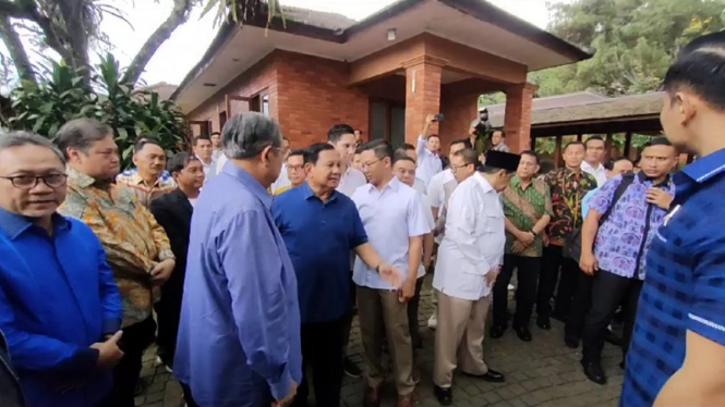 Ketua Majelis Tinggi Partai Demokrat Susilo Bambang Yudhoyono (SBY) di Hambalang